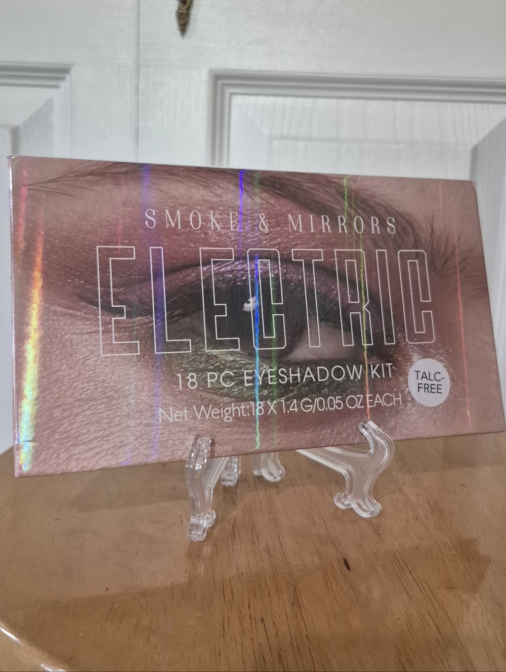 Smoke and mirrors electric 18 color eyeshadow palette